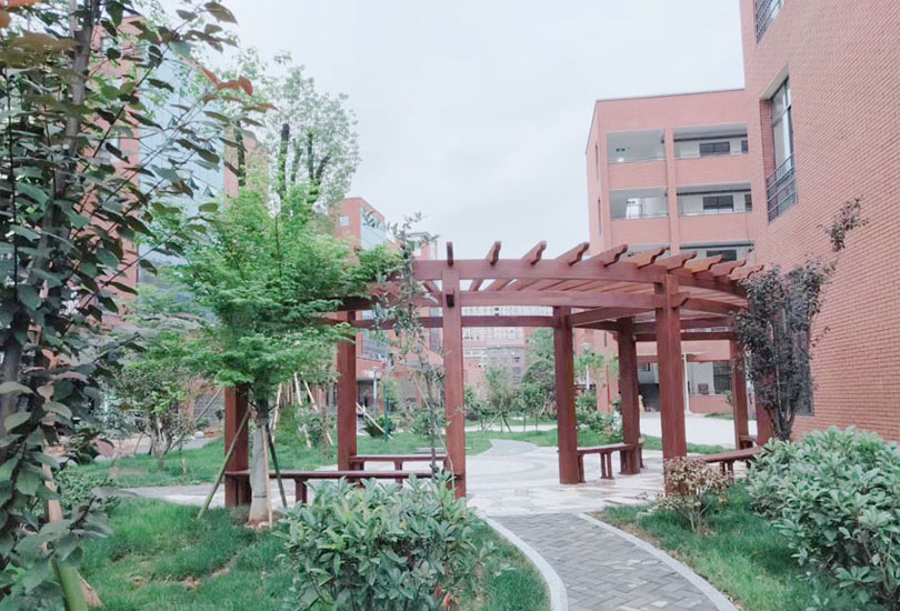 益阳万源明达学校