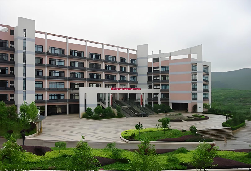 郴州市菁华园学校