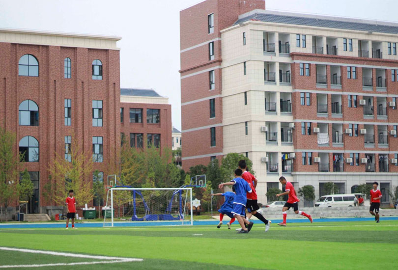 宁远县明德湘南中学