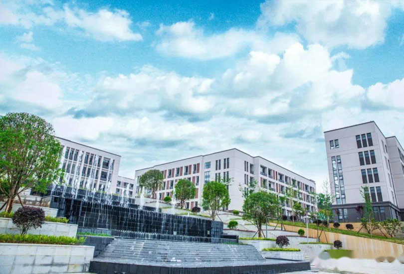 隆回县恒祥学校