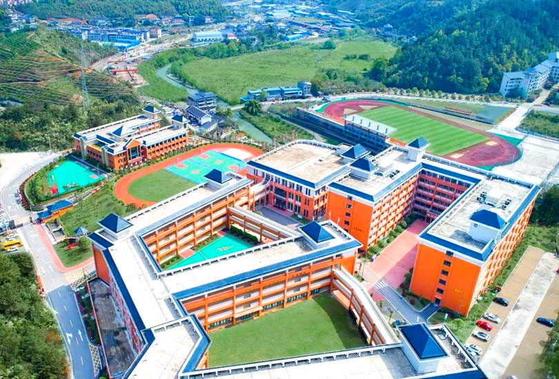 张家界雨露学校-复读中心