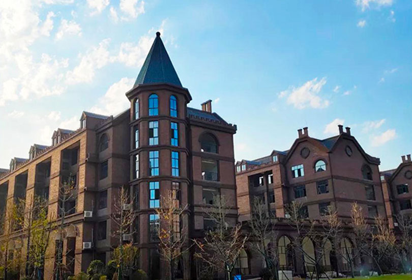 岳阳市郡华学校