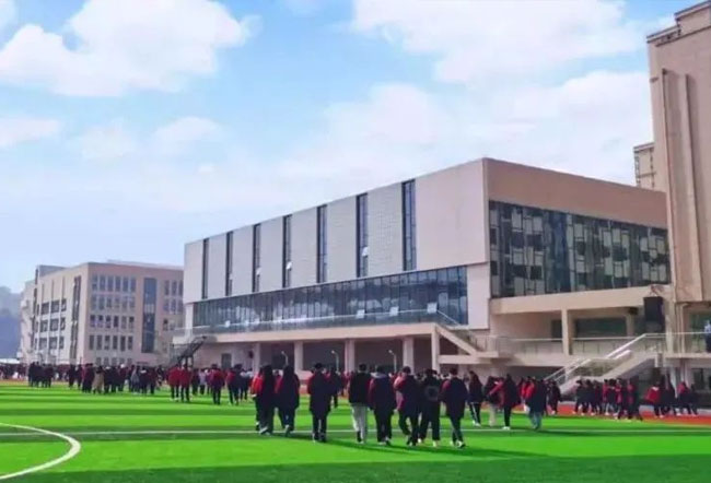 湘潭垣鑫高级中学