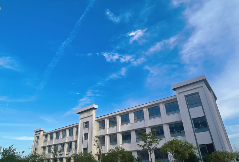 长沙浏阳景雅高级中学