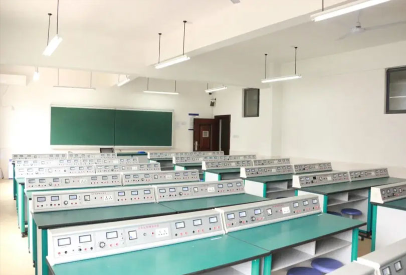 株洲健坤潇湘高级中学