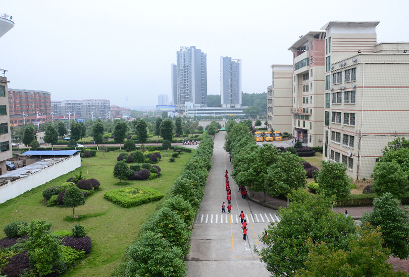 衡南县大同中学