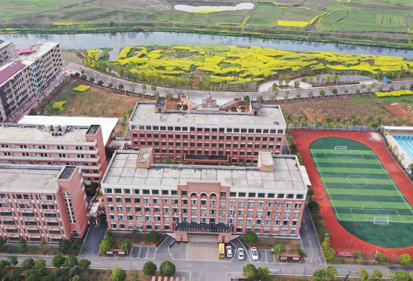 祁东县归阳成章高级中学