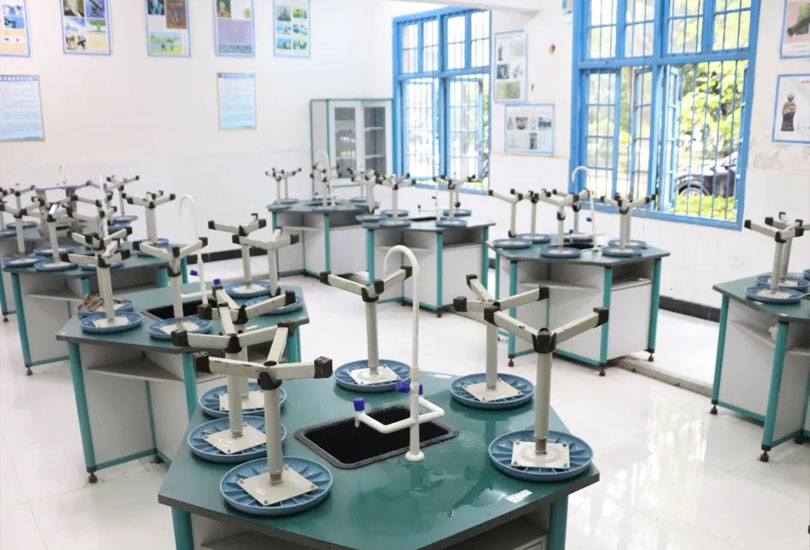 洪江市华韵实验学校