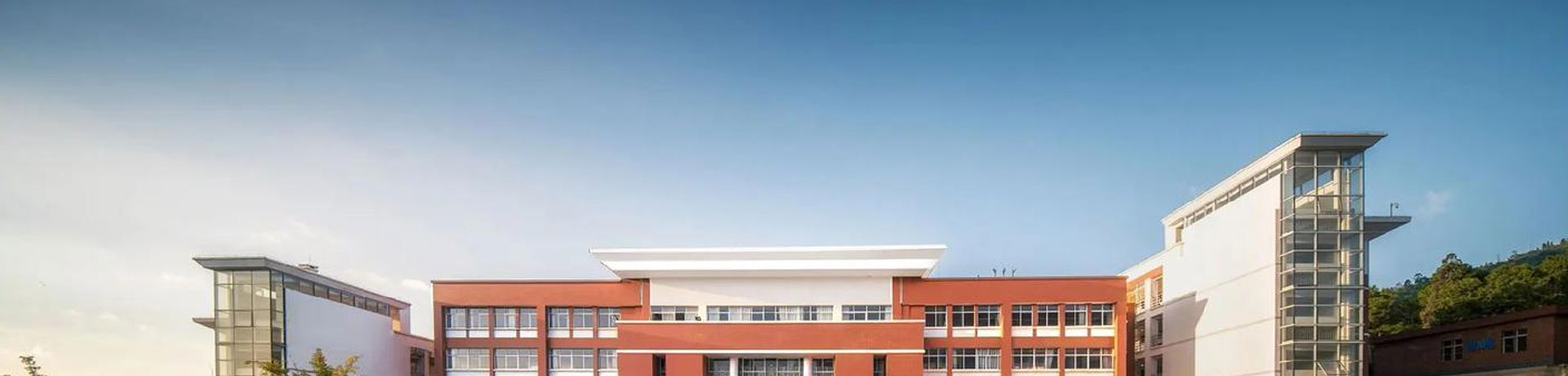 娄底市蓝圃学校