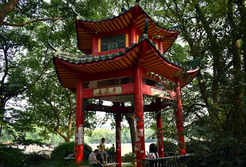 湖南生物机电职业技术学院