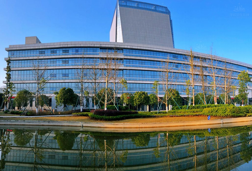 湖南汽车工程职业大学