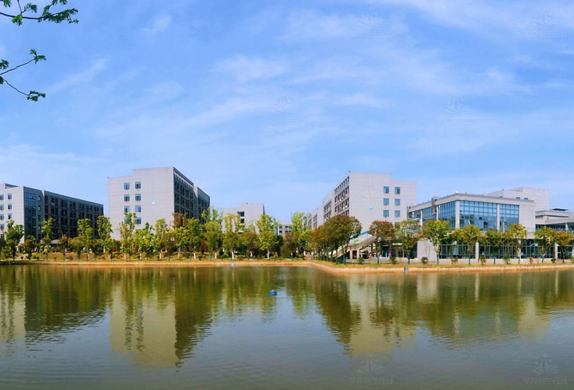 湖南汽车工程职业大学