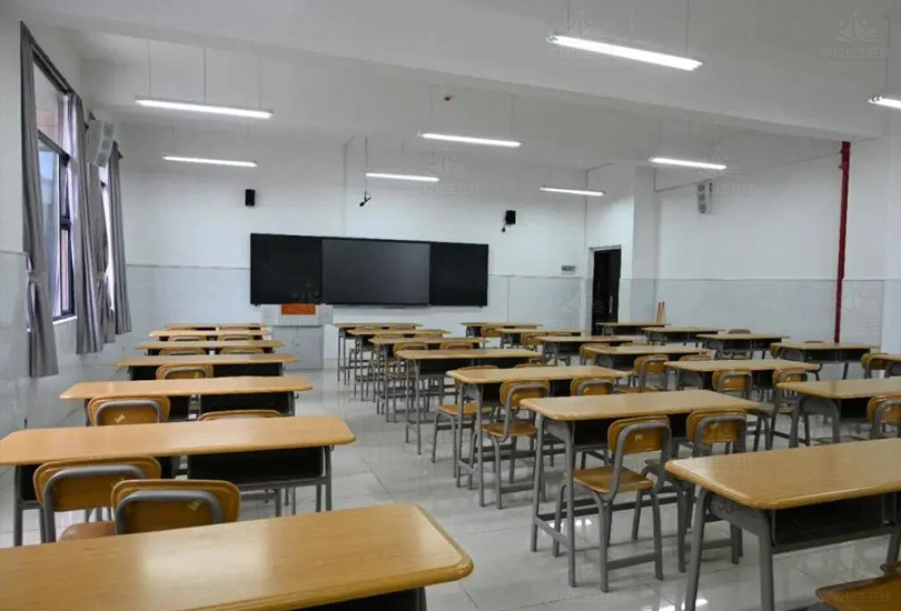 怀化职业技术学院