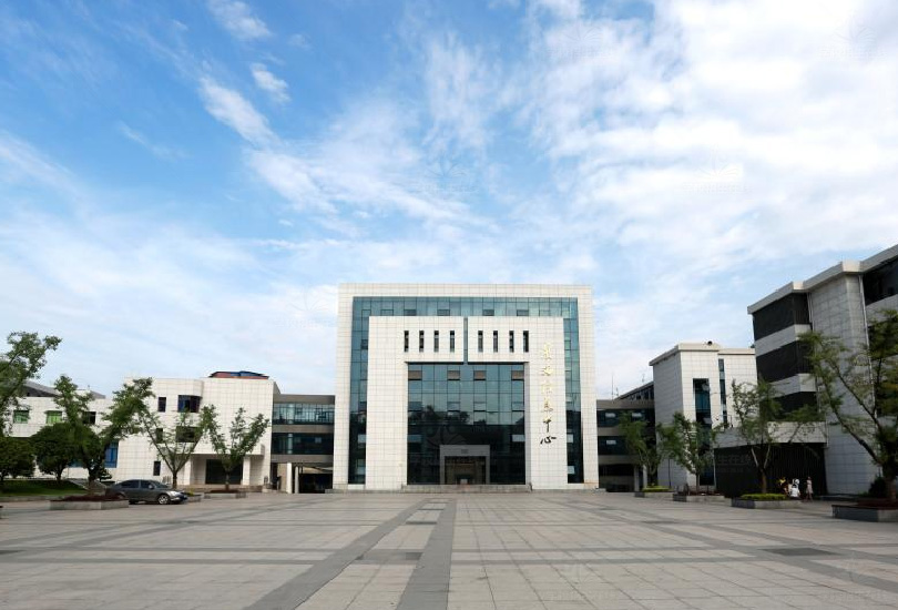 湖南财经工业职业技术学院