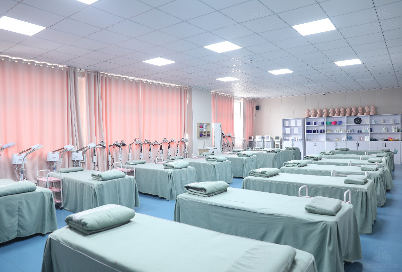 长沙卫生职业学院