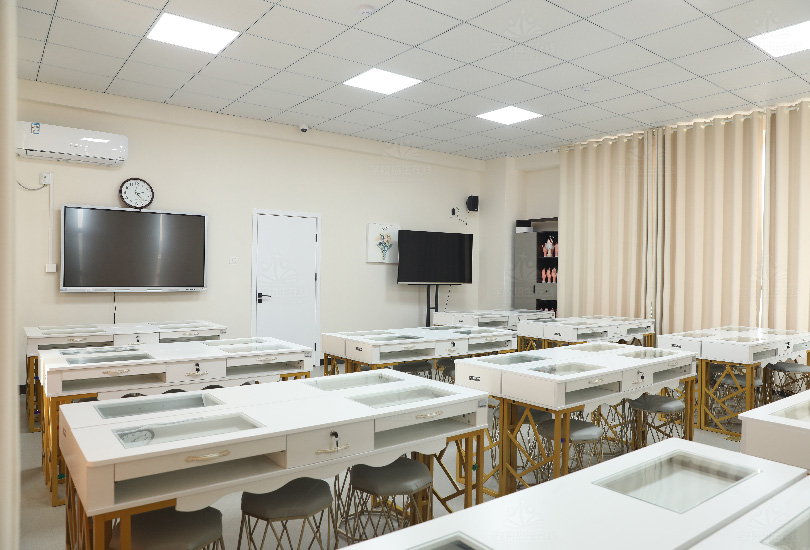 长沙卫生职业学院