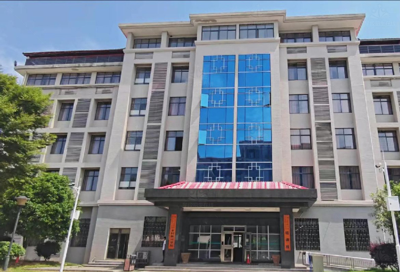 湖南环境生物职业技术学院