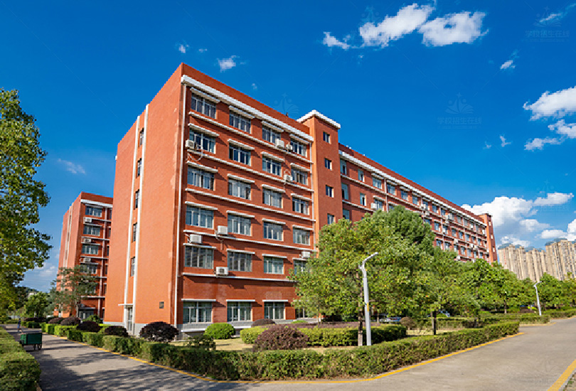 湖南工业职业技术学院