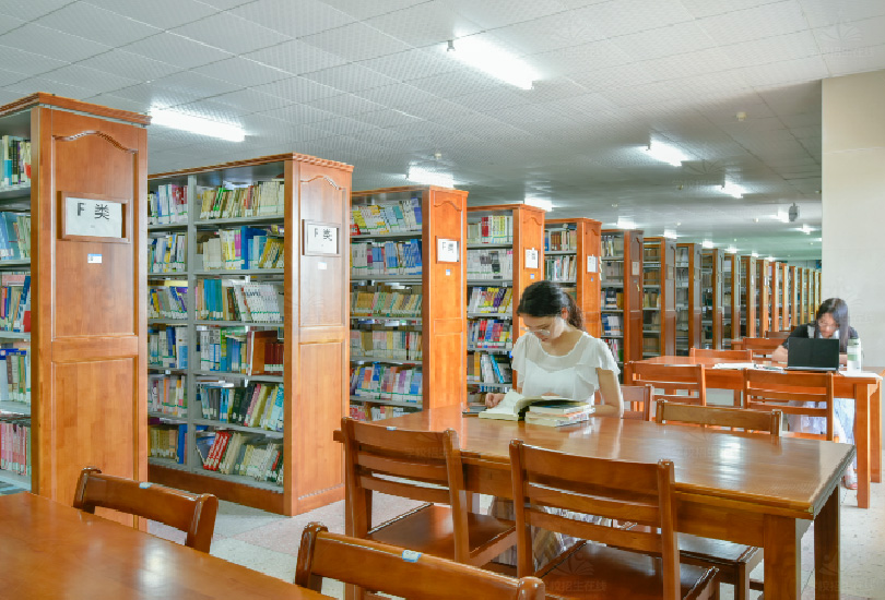 湖南劳动人事职业学院