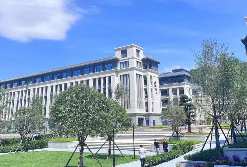 郴州市丰祺高级中学